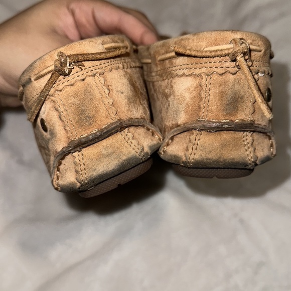 UGG Roni Loafer - Picture 4 of 7